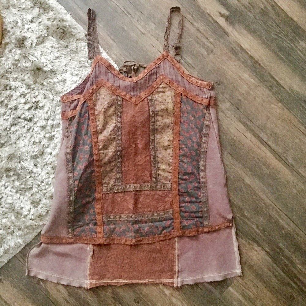 Gimmick hi-low pieces boho tank top